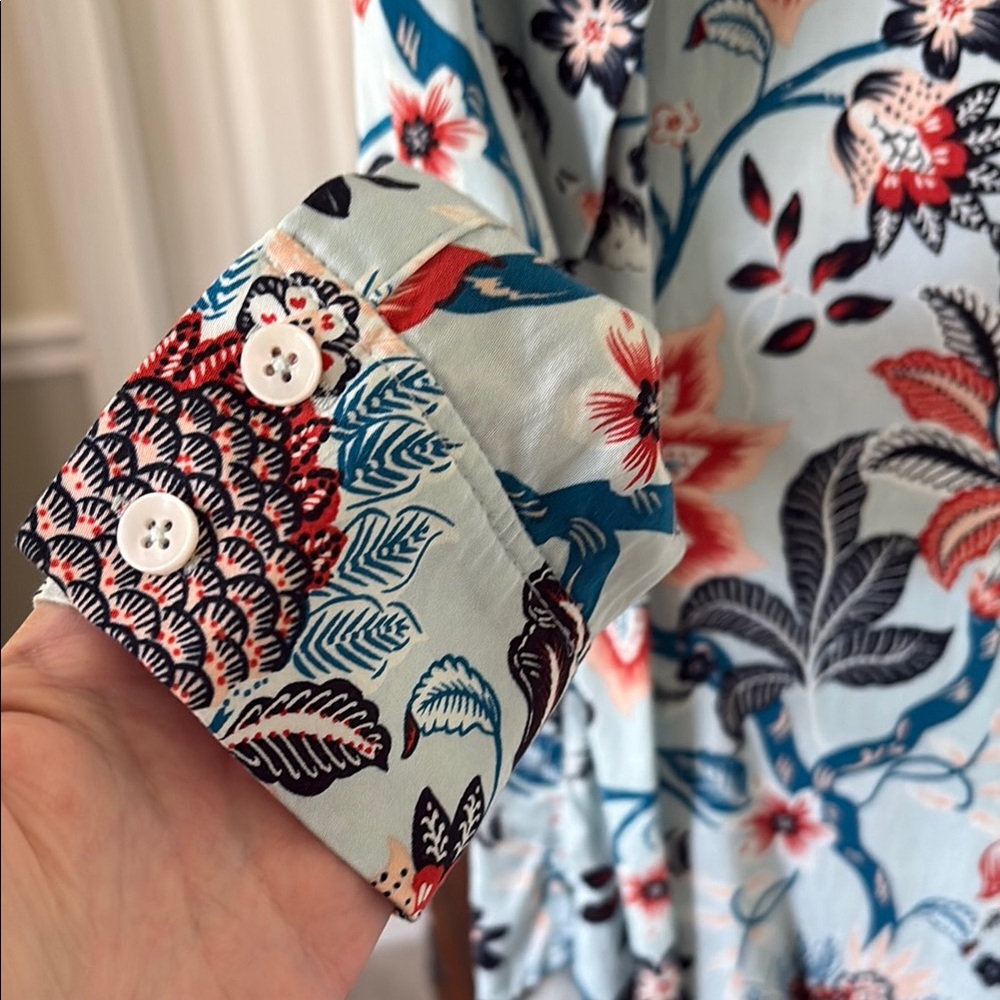 Chico's Button Front Blouse with Vibrant Tropical Floral Print BOHO Summer - Picture 4 of 10
